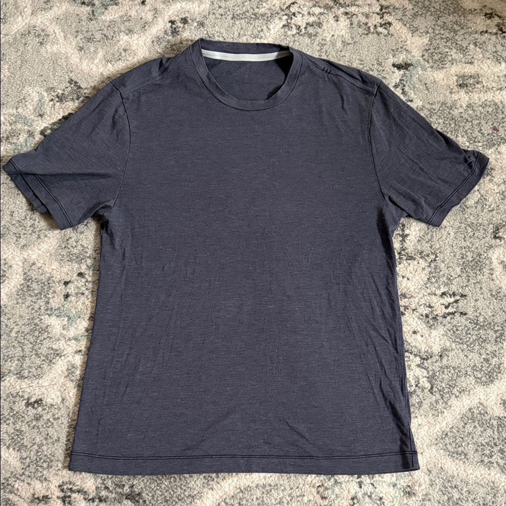 Men’s Lululemon Tee